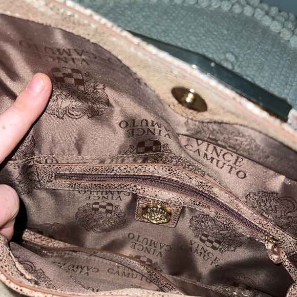 Women’s Vince Camuto clutch - Picture 5 of 5